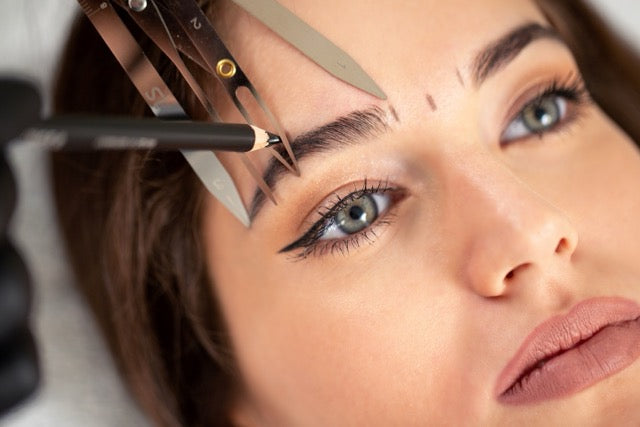 maquillage semi-permanent brow henna